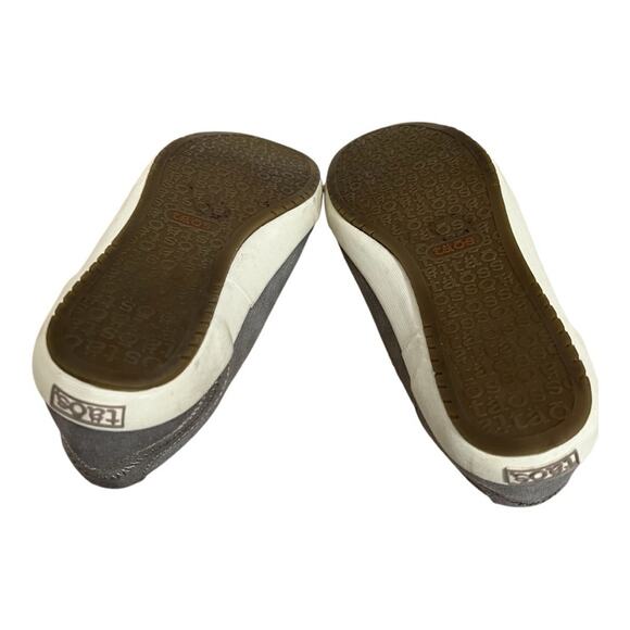 Taos Grey Canvas Woman’s Size 6 - Picture 2 of 6